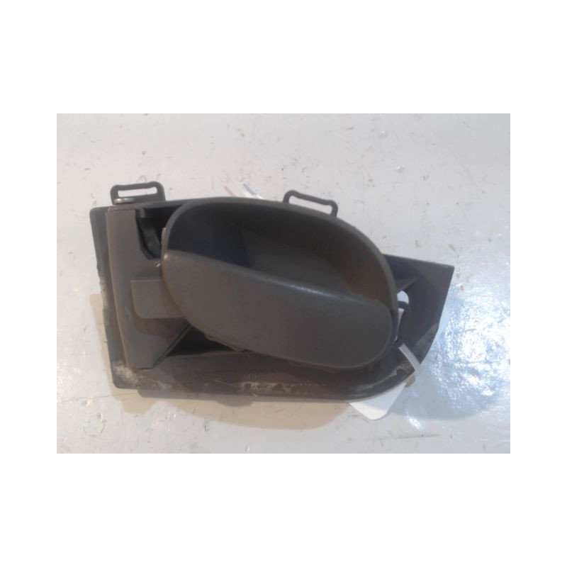 POIGNEE INTERIEURE PORTE AVANT GAUCHE PEUGEOT 206 5P