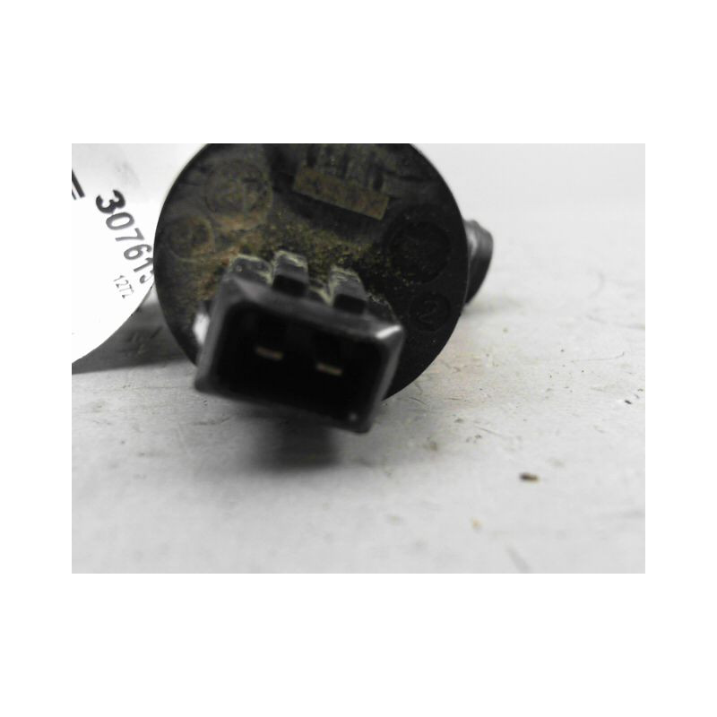 POMPE LAVE-GLACE AVANT LAND ROVER FREELANDER 2007-