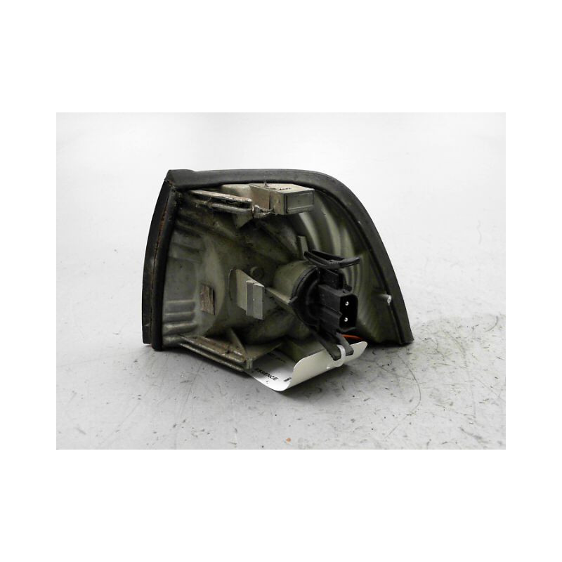 CLIGNOTANT DROIT BMW SERIE 3 COMPACT (E36) -2000