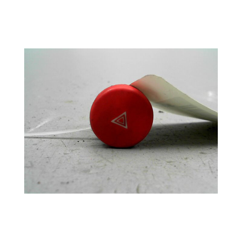 BOUTON DE WARNING AIXAM 7RS
