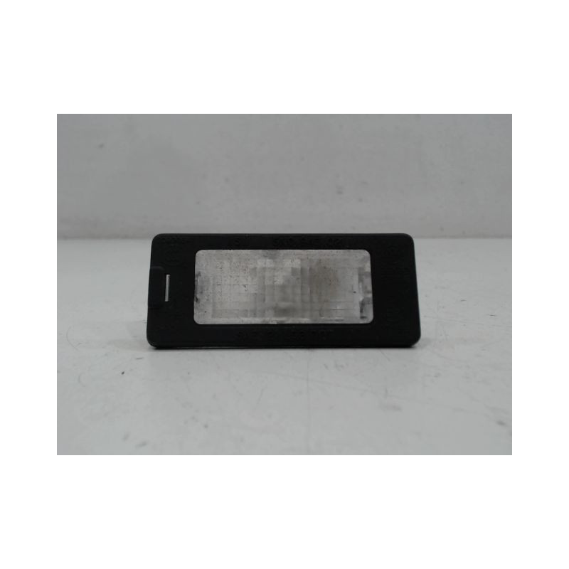 ECLAIREUR PLAQUE DE POLICE DROIT SKODA RAPID