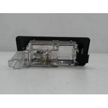 ECLAIREUR PLAQUE DE POLICE DROIT SKODA RAPID