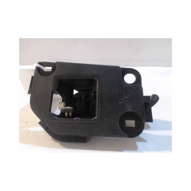 POIGNEE INTERIEURE PORTE AVANT DROIT FIAT PUNTO 99-2003