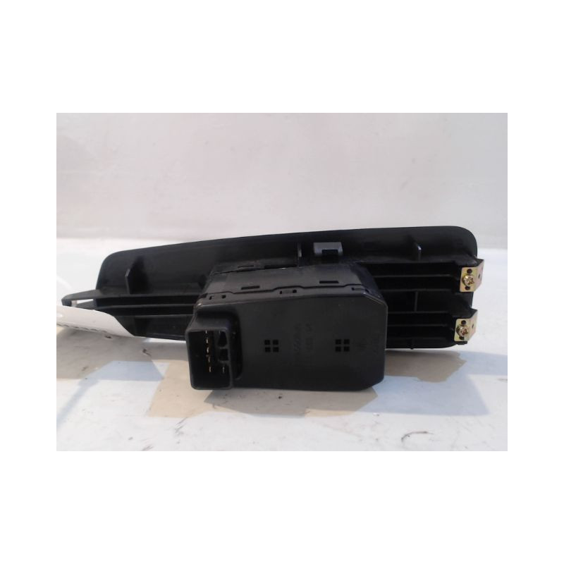 COMMANDE LEVE-GLACE PORTE AVD SSANGYONG REXTON -2006