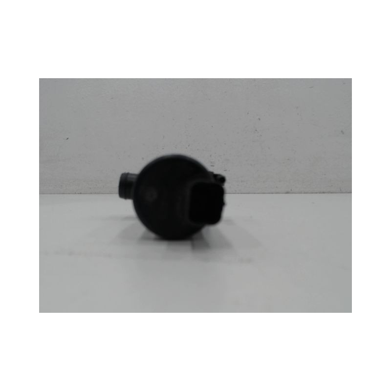 POMPE LAVE-GLACE AVANT PEUGEOT 107