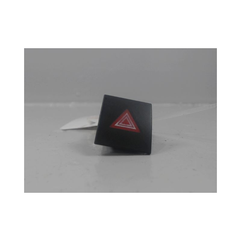 BOUTON DE WARNING SKODA FABIA 2007-