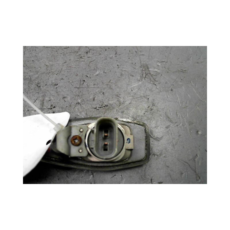 REPETITEUR AILE GAUCHE HYUNDAI I10