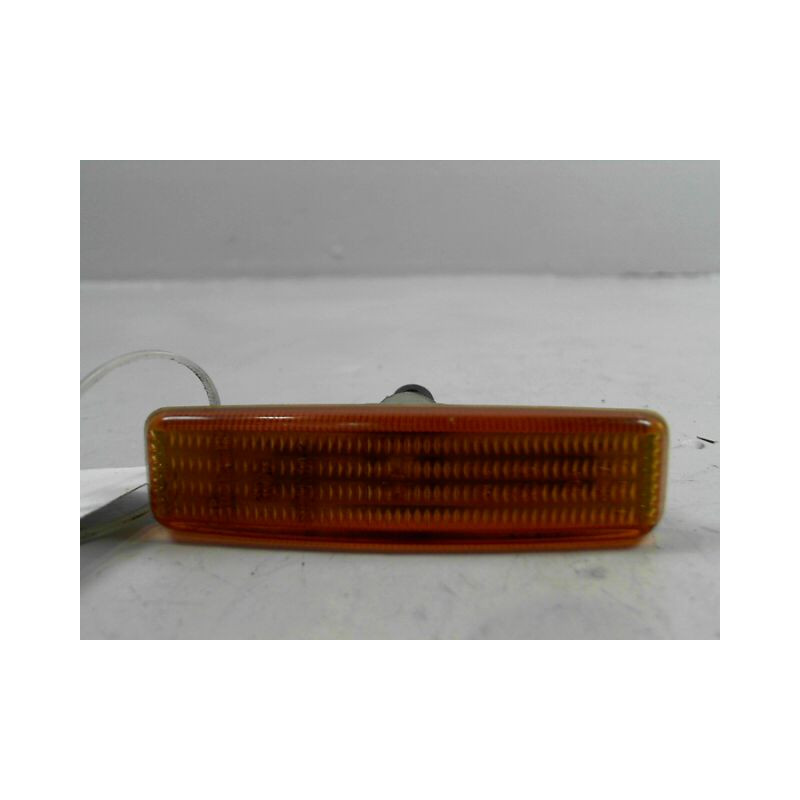 REPETITEUR AILE GAUCHE B.M.W. SERIE 5
