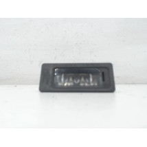 ECLAIREUR PLAQUE DE POLICE DROIT VOLKSWAGEN GOLF