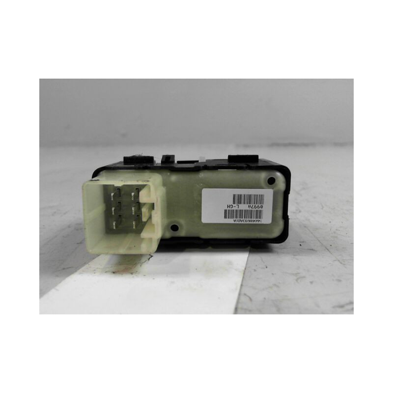 COMMANDE LEVE-GLACE PORTE ARG DODGE CALIBER 2006-