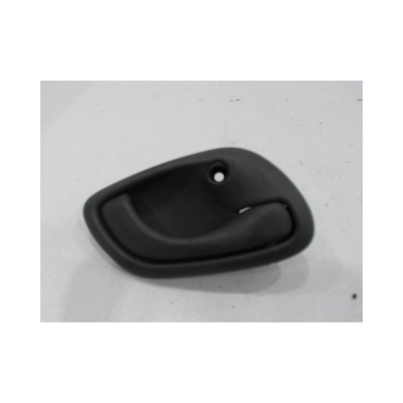 POIGNEE INTERIEURE PORTE AVANT DROIT SUZUKI WAGON-R