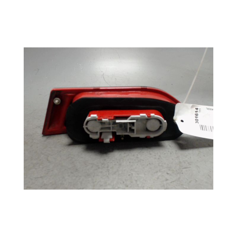 FEU ARRIERE INTERIEUR DROIT ALFA ROMEO 156