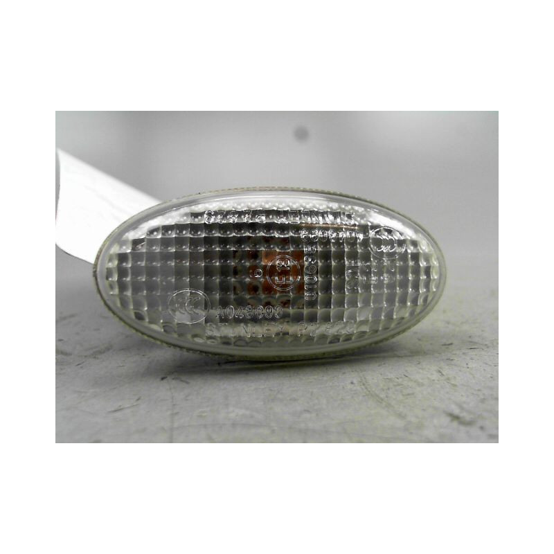 REPETITEUR AILE DROIT MAZDA 3 I Phase 1 2003-2006