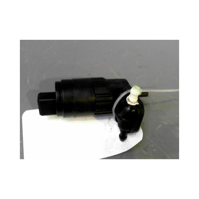 POMPE LAVE-GLACE AVANT PEUGEOT BIPPER