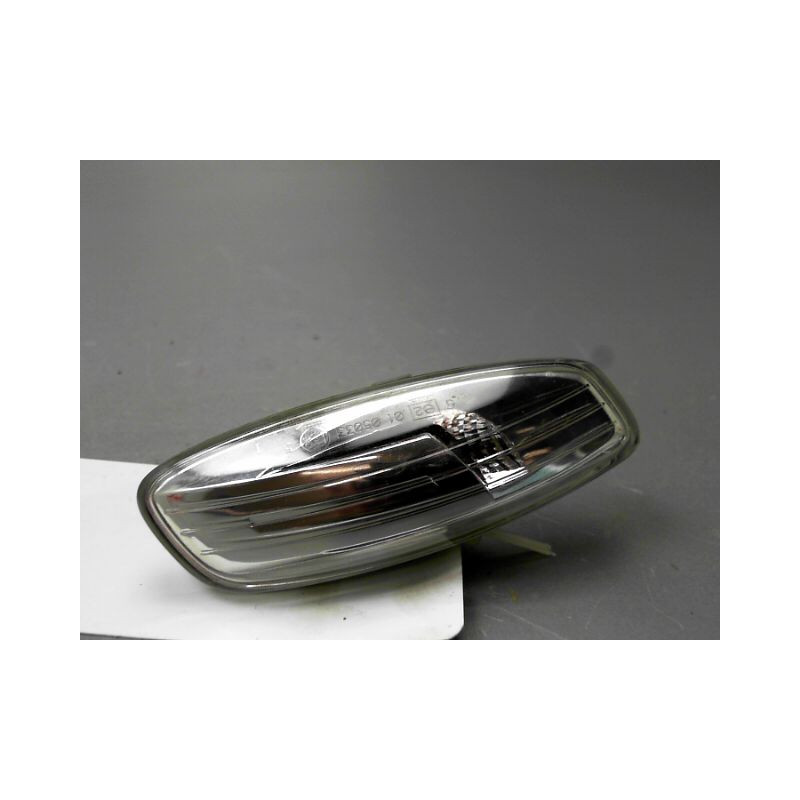 REPETITEUR AILE DROIT PEUGEOT 207 2006-2013