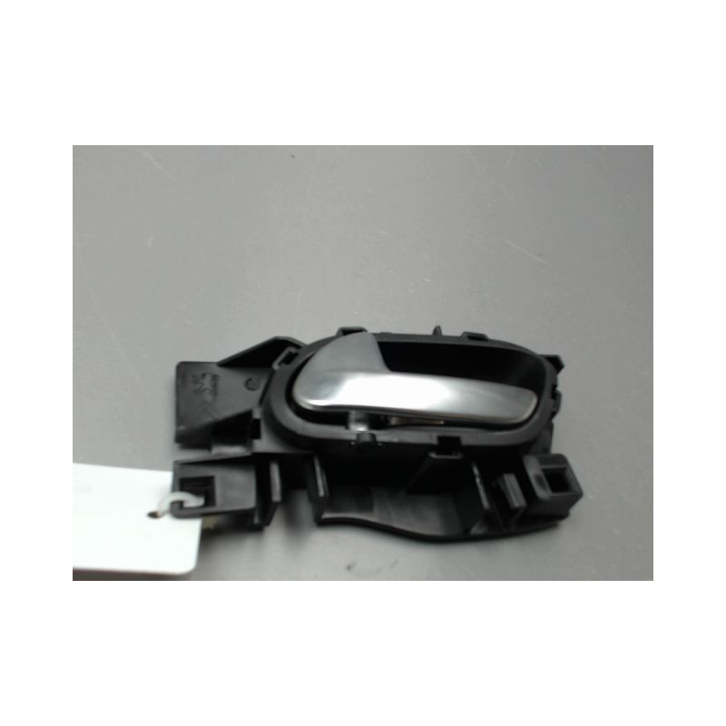 POIGNEE INTERIEURE PORTE AVANT GAUCHE PEUGEOT 208 Phase 1 2012-...