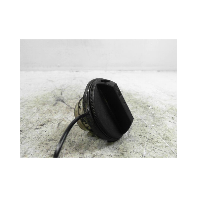 BOUCHON RESERVOIR A CARBURANT NISSAN MICRA 2003-2005