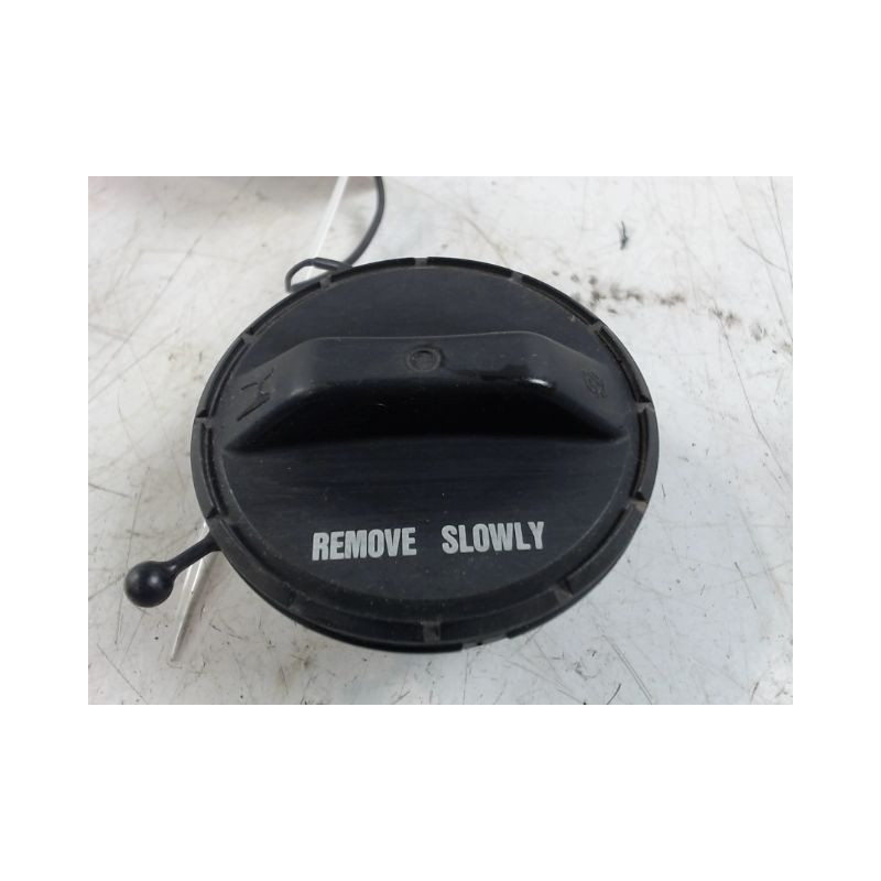 BOUCHON RESERVOIR A CARBURANT HONDA CIVIC 97-2001