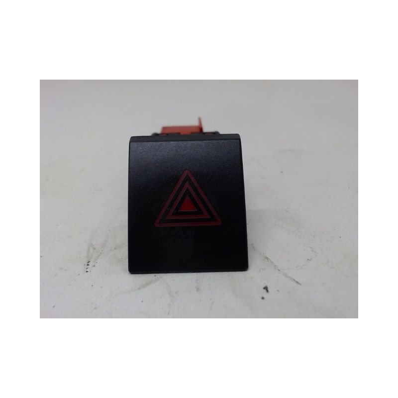 BOUTON DE WARNING SKODA FABIA