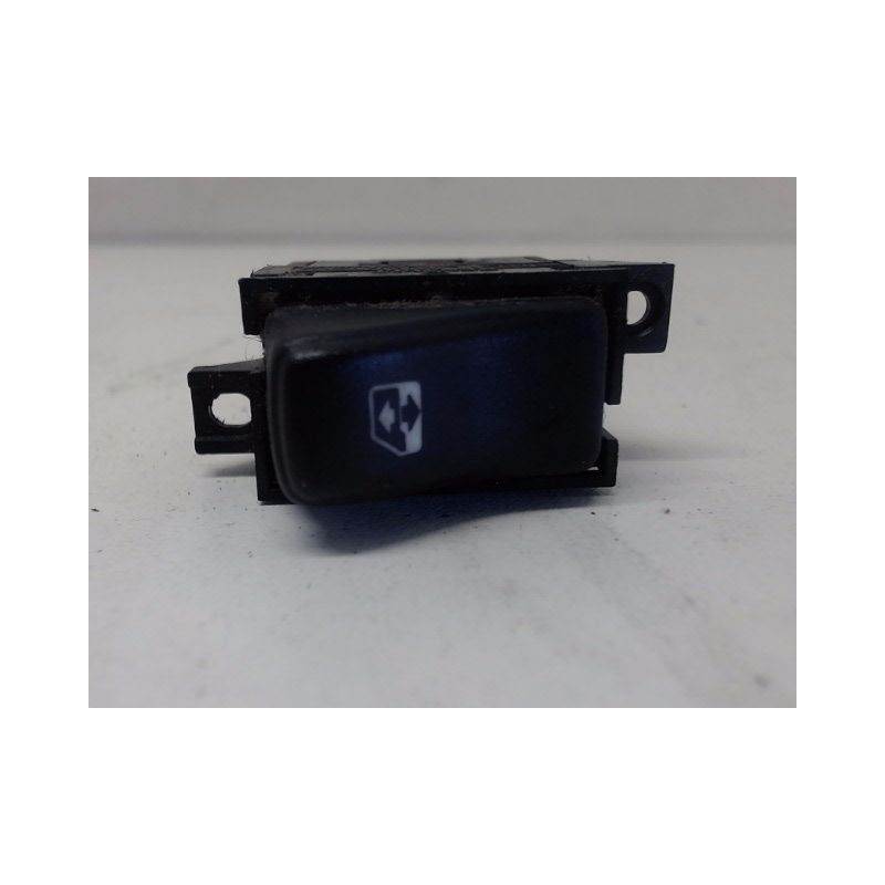 COMMANDE LEVE-GLACE PORTE ARG RENAULT SAFRANE
