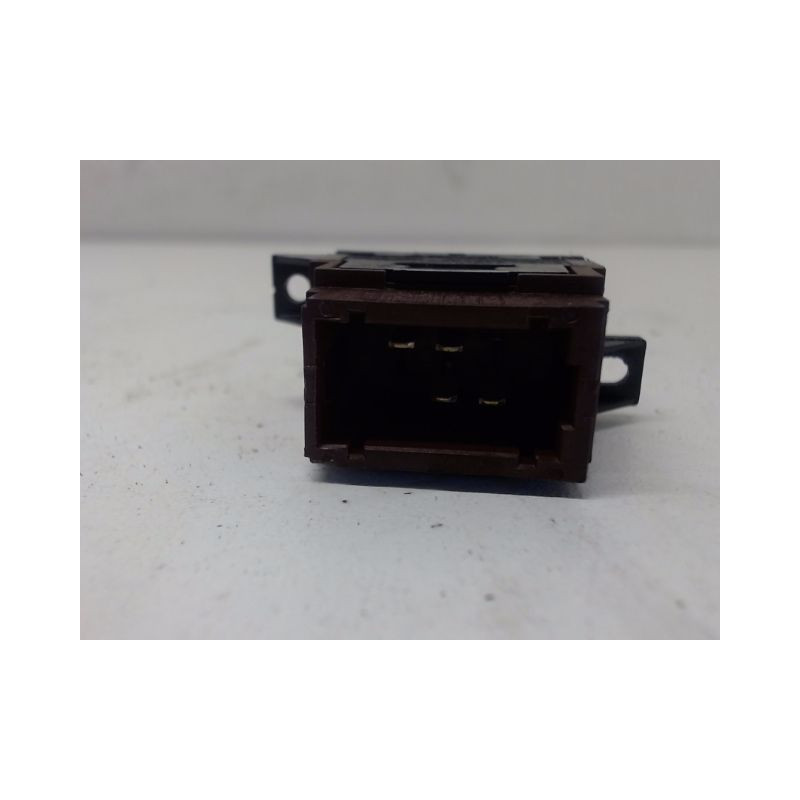 COMMANDE LEVE-GLACE PORTE ARG RENAULT SAFRANE