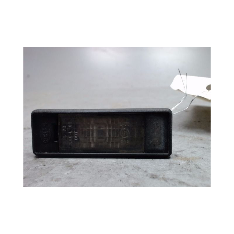 ECLAIREUR PLAQUE DE POLICE PEUGEOT 607