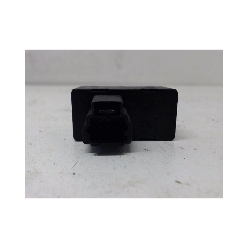COMMANDE LEVE-GLACE PORTE ARD PEUGEOT 206