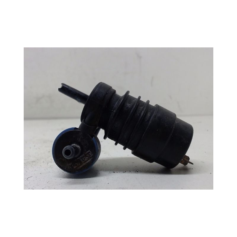POMPE LAVE-GLACE AVANT VOLKSWAGEN POLO