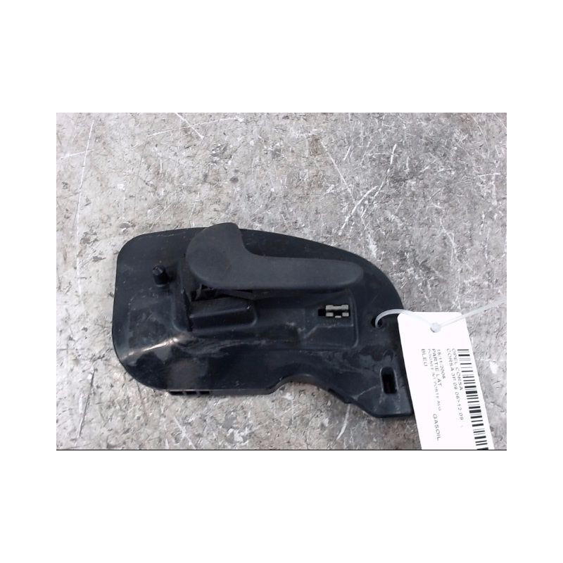 POIGNEE INTERIEURE PORTE AVANT GAUCHE OPEL CORSA 06-09
