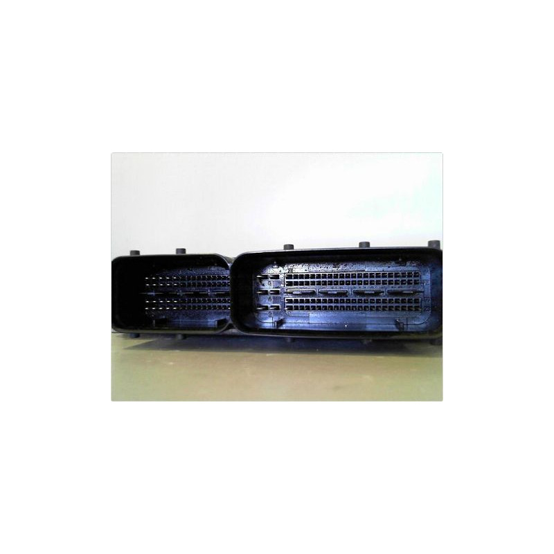 CALCULATEUR MOTEUR OPEL ZAFIRA 05-07