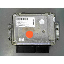 CALCULATEUR MOTEUR OPEL ZAFIRA 05-07