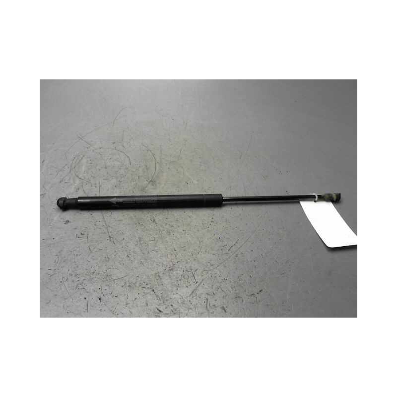 VERIN GAUCHE HAYON TOYOTA YARIS II Phase 1 2005-2009