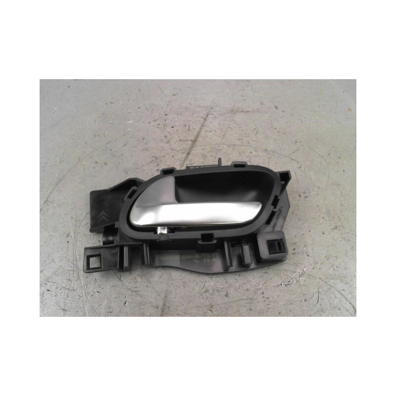 POIGNEE INTERIEURE PORTE AVANT GAUCHE PEUGEOT 208 Phase 1 2012-...