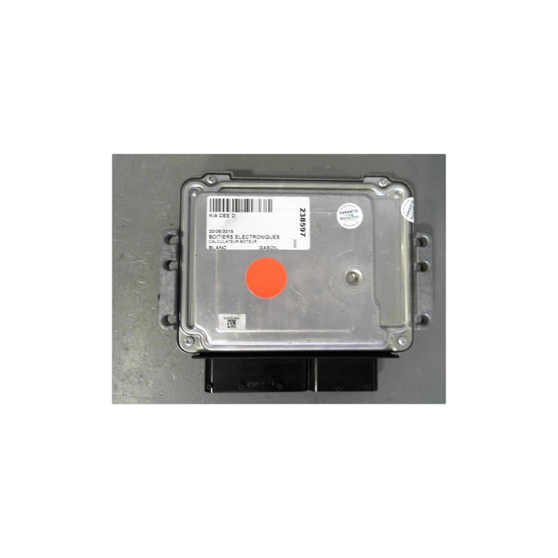 CALCULATEUR MOTEUR KIA CEE´D