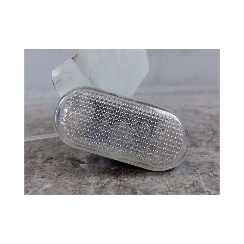 REPETITEUR AILE DROIT NISSAN NOTE