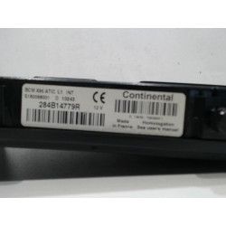 PLATINE FUSIBLE AV