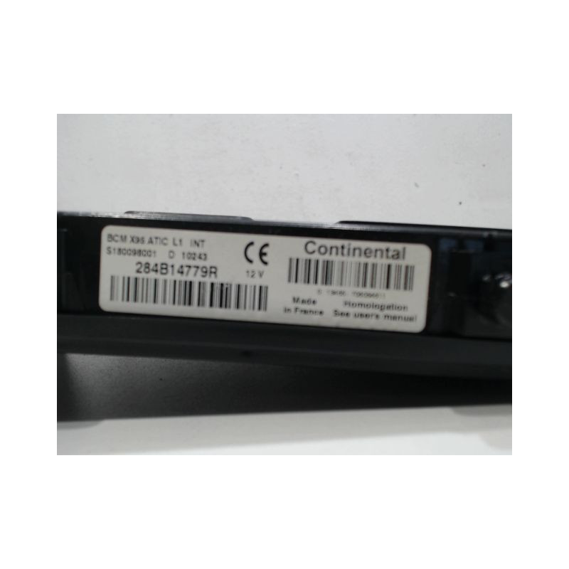 PLATINE FUSIBLE AVANT RENAULT MEGANE
