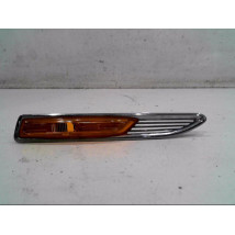 REPETITEUR AILE GAUCHE FORD MONDEO