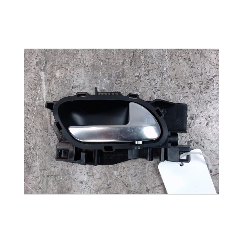 POIGNEE INTERIEURE PORTE AVANT DROIT PEUGEOT 208