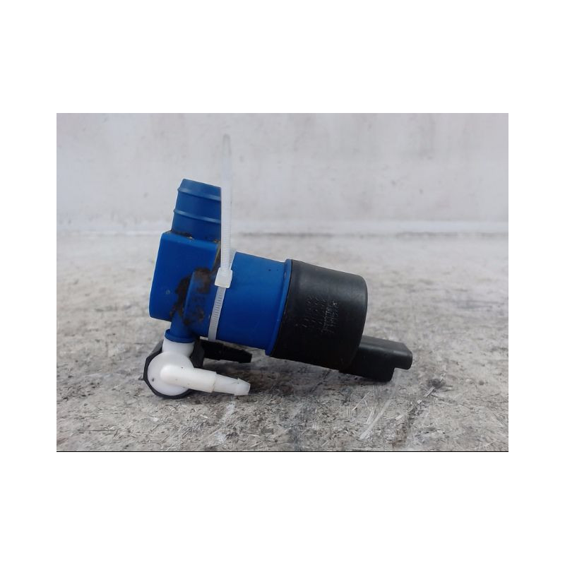 POMPE LAVE-GLACE AVANT RENAULT CLIO IV