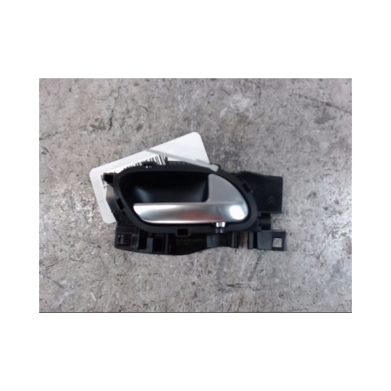 POIGNEE INTERIEURE PORTE AVANT DROIT PEUGEOT 208