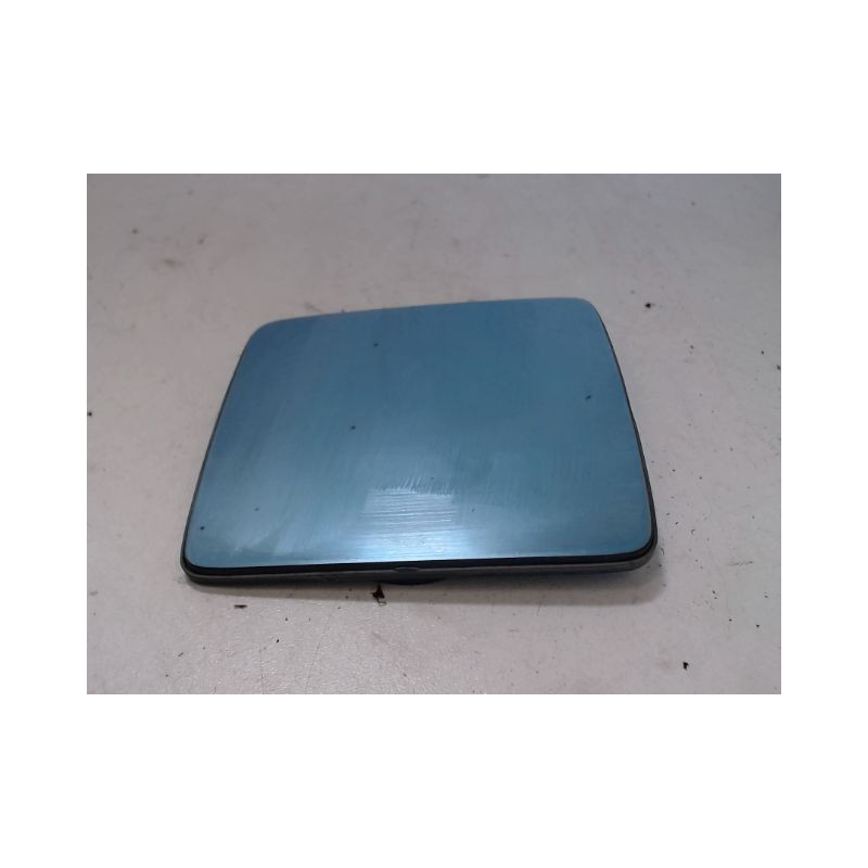 GLACE RETROVISEUR EXT D MERCEDES 300
