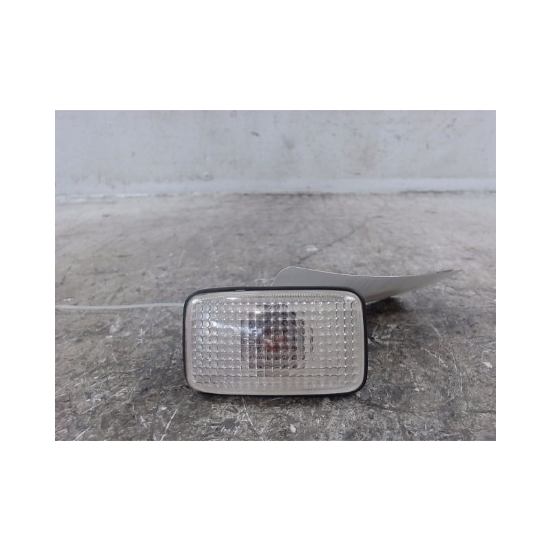 REPETITEUR AILE GAUCHE NISSAN X-TRAIL