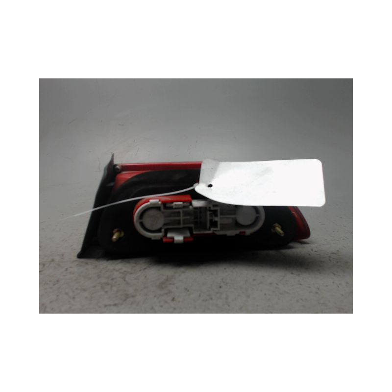 FEU ARRIERE DROIT ALFA ROMEO 156