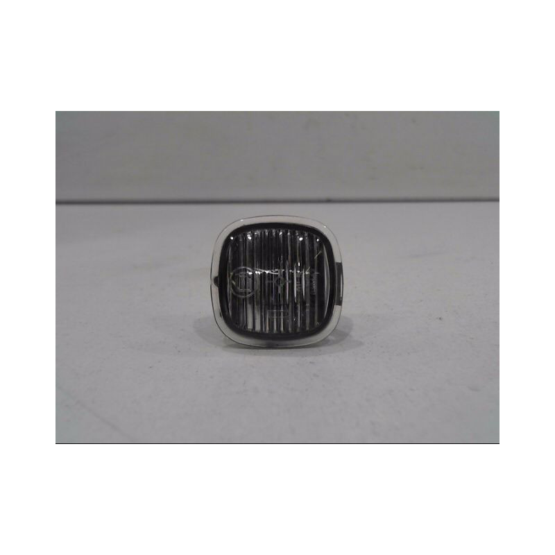 REPETITEUR AILE GAUCHE SEAT TOLEDO