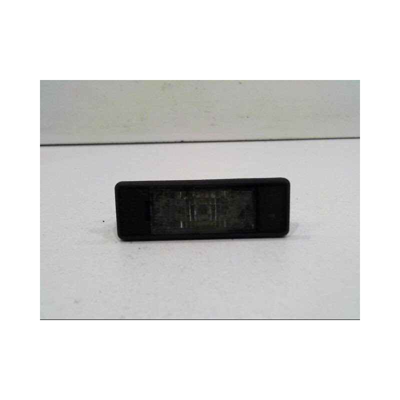 ECLAIREUR PLAQUE DE POLICE GAUCHE PEUGEOT 1007