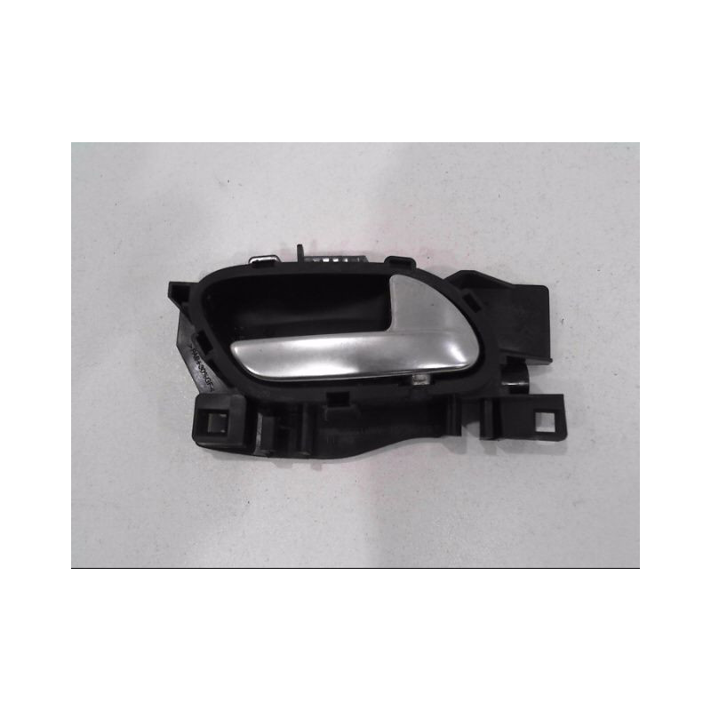 POIGNEE INTERIEURE PORTE AVANT DROIT PEUGEOT 208