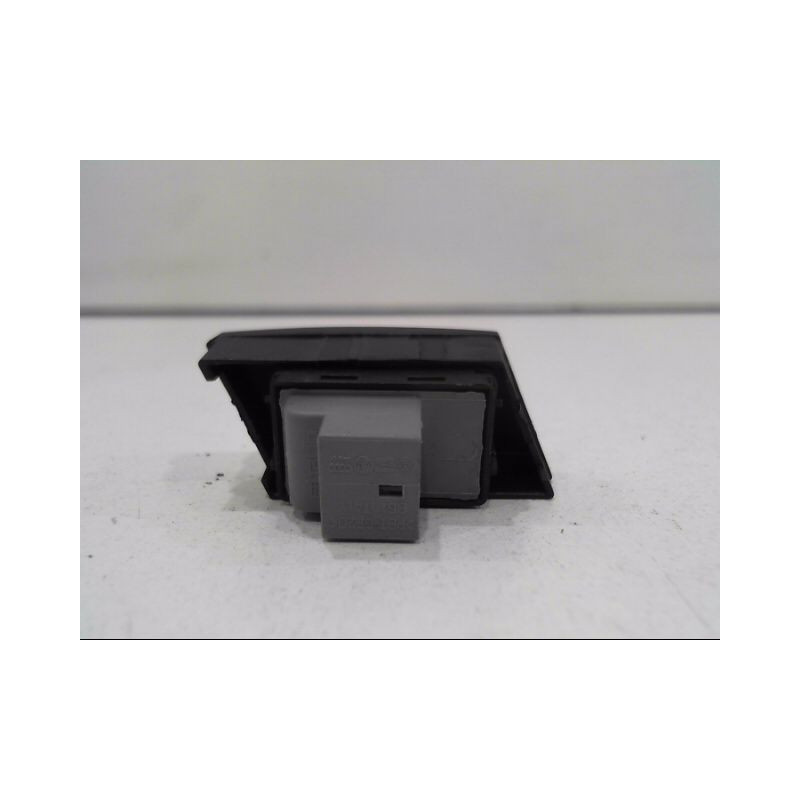 COMMANDE LEVE-GLACE PORTE ARD SEAT CORDOBA