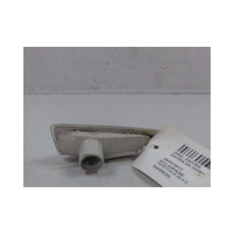 REPETITEUR AILE GAUCHE OPEL ZAFIRA 2006-
