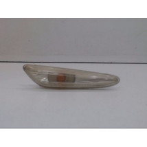 REPETITEUR AILE DROIT B.M.W. SERIE 3